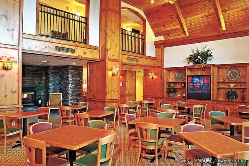 Hampton Inn & Suites Charlotte/Pineville Restoran gambar